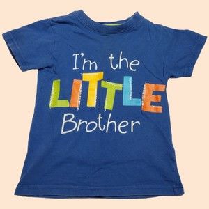 Little Rebels Boys Toddlers 2T I'm The little Brother Blue Top Colored Letters